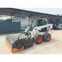 Municipal Necessarity Hcn Brand 0202 Pick-up Sweeper for All Brands Skid Steer Loader and Loader, Street/Roadsweeper, Road Cleaner/Broom