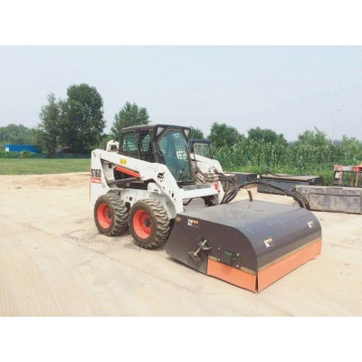 Reliable Quality Hcn Brand 0202 Pick-up Sweeper Street Sweeper Broom for All Brands Skid Steer Loader and Loader, Street Sweeping Equipment on Asphalt Road