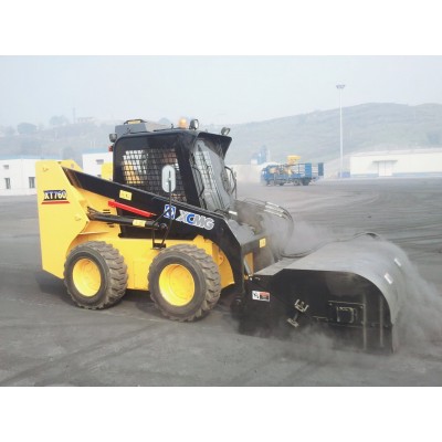 Municipal Machine Hcn Brand 0202 Pick-up Sweeper for All Brands Skid Steer Loader and Loader, Road/Street Sweeper, Road Cleaner, Road Cleaning Machine for Sale